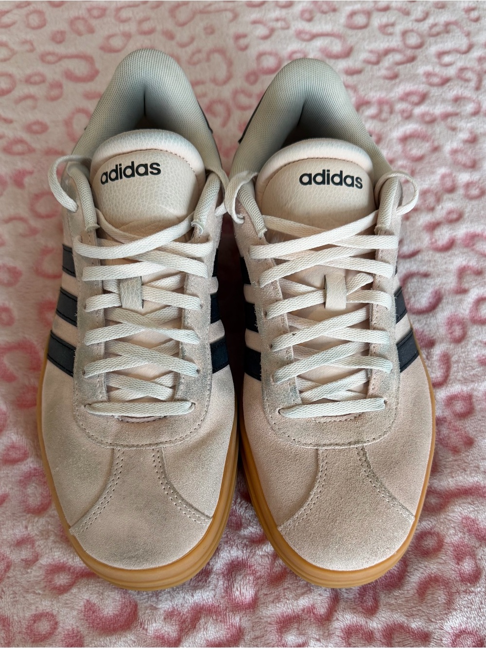 Adidas Platform Light Pink Suede Sneakers Stripes and Gum Sole Size: 9.5 - Picture 2 of 10